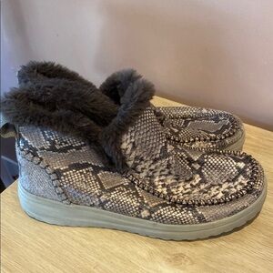 Hey dude snake print shoes